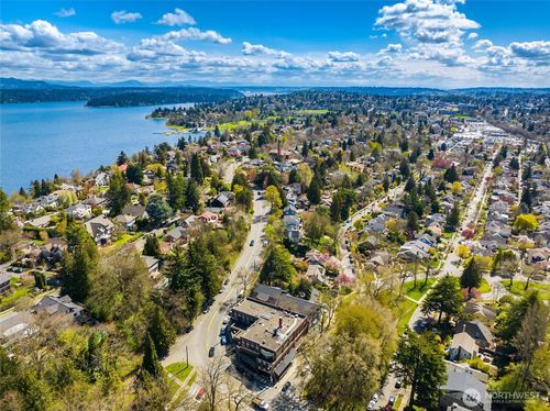 4-2809 1/2 Mount Rainier Dr S, Seattle, WA, 98144-6200 | Card Image