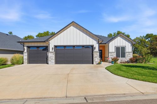 1770 N Forestview Ct, Wichita, KS, 67235-7066 | Card Image