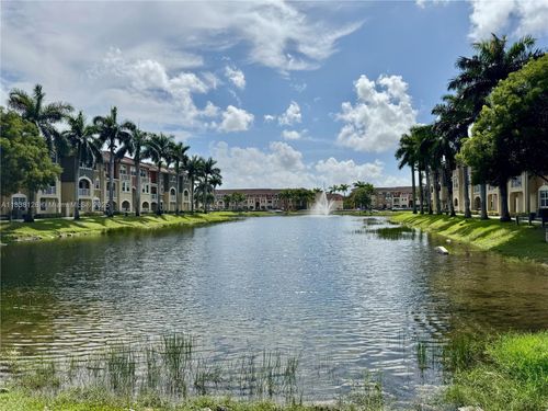 unit-202-8800 Nw 107th Ct, Doral, FL, 33178-2129 | Card Image