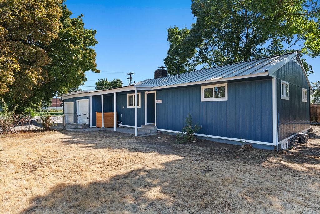 Broadway Ave, Spokane Valley, WA 99216