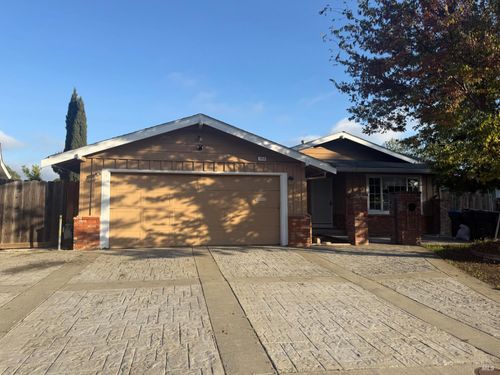 1858 Barbour Dr, Fairfield, CA, 94534-3406 | Card Image