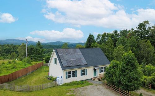 1355 New Boston Rd, St. Johnsbury, VT, 05819-8996 | Card Image