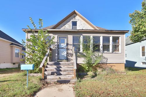 715 2nd Ave Ne, Staples, MN, 56479-2915 | Card Image