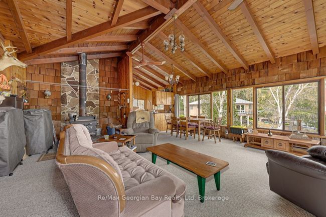 15SR405 Severn River Shore, House other with 4 bedrooms, 2 bathrooms and null parking in Coldwater ON | Image 33