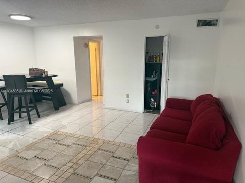 apt-302a-1425 Arthur St, Hollywood, FL, 33020-3704 | Card Image