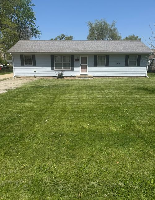 408 E Marshall St, Tolono, IL, 61880-9544 | Card Image