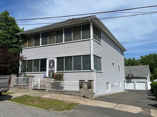 1-9 Indian Leap St, Springfield, MA, 01151-1216 | Card Image