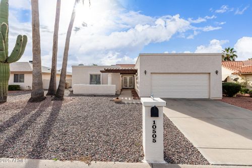 10505 E Silvertree Dr, Sun Lakes, AZ, 85248-8801 | Card Image
