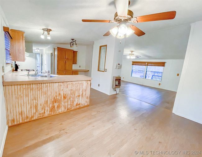 39 Summit Dr, House other with 3 bedrooms, 2 bathrooms and null parking in Canadian OK | Image 11