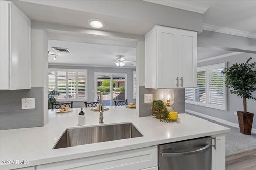 10826 W Brookside Dr, Sun City, AZ, 85351-1006 | Card Image