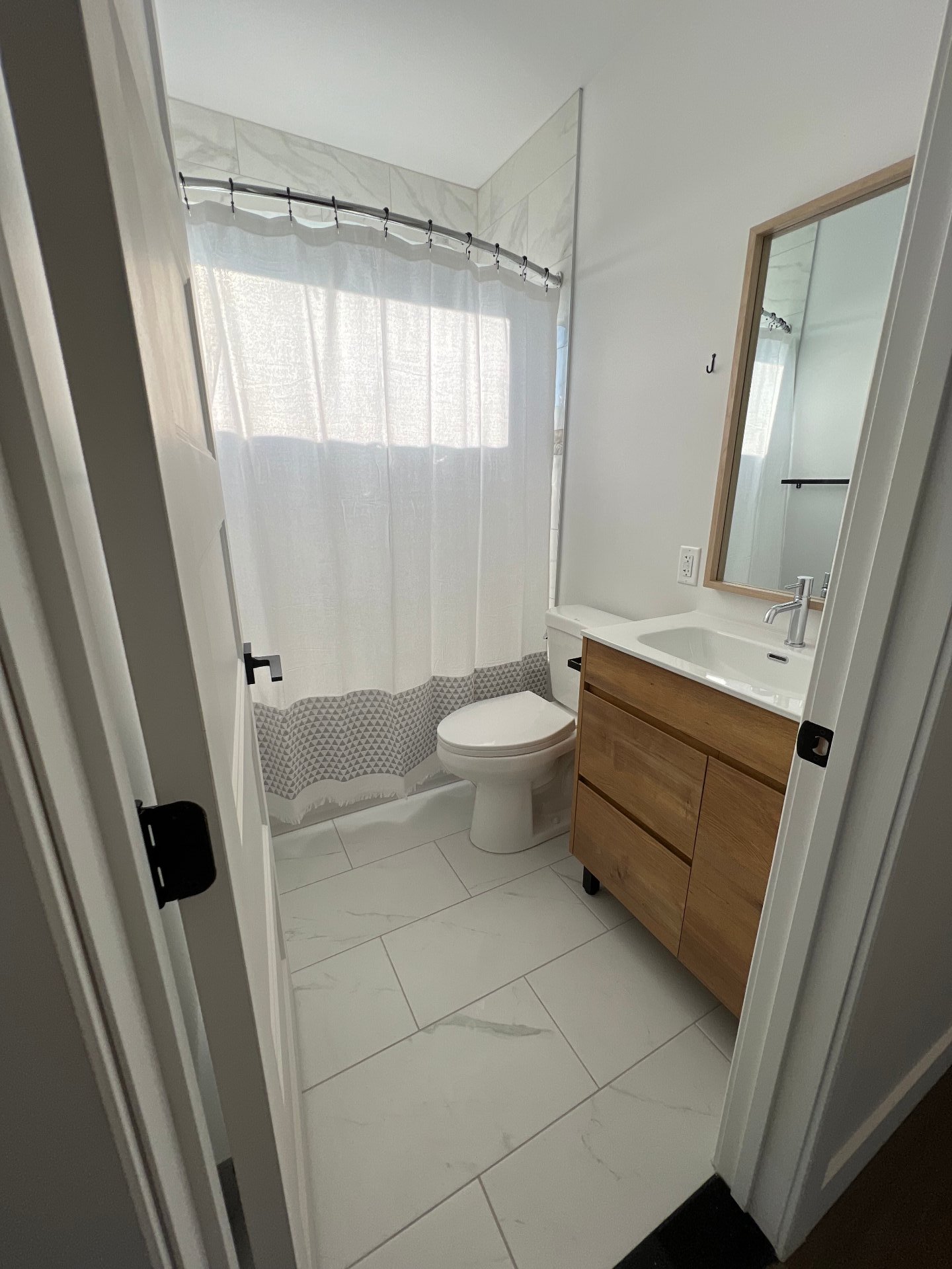 Residential Lease in Longueuil (Saint-Hubert) 4