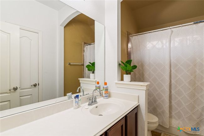 Bathroom #2 | Image 27