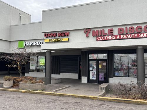 609 W Broadway Ave, Minneapolis, MN, 55411-2712 | Card Image