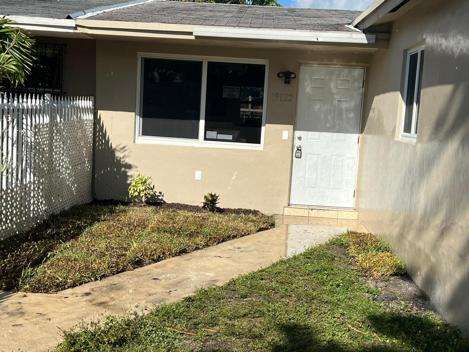 34th Ct, Miami Gardens, FL 33056