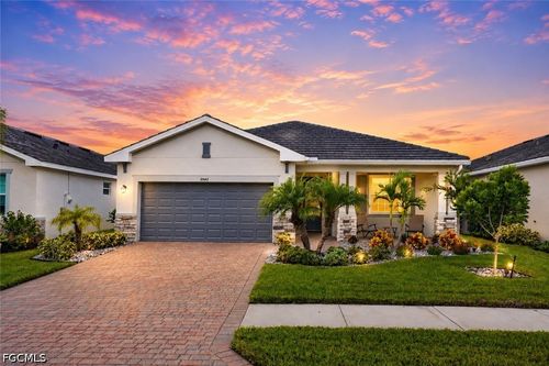 3943 E Hampton Cir, ALVA, FL, 33920-4717 | Card Image