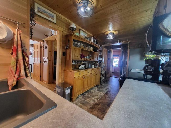 9 Mountain Vista Drive, House other with 3 bedrooms, 1 bathrooms and 2 parking in Hill Spring AB | Image 26