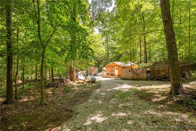 2121 N Highfill Chapel Rd, Home with 1 bedrooms, 1 bathrooms and null parking in Taswell IN | Image 5
