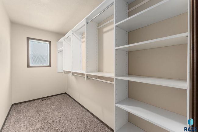 4418 E Whisper Ridge Pl, Townhouse with 2 bedrooms, 2 bathrooms and null parking in Sioux Falls SD | Image 11