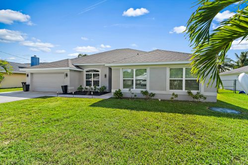 1925 Se Mantua St, Port St. Lucie, FL, 34952-6736 | Card Image