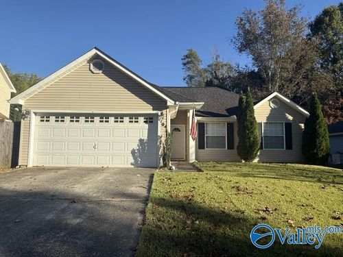 104 Cypress Creek Dr, Madison, AL, 35758-6604 | Card Image