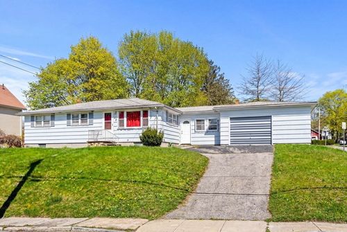 21 Spring St, Webster, MA, 01570-2621 | Card Image