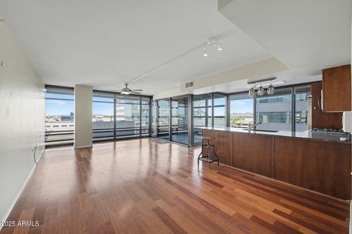 824-4808 N 24th St, Phoenix, AZ, 85016-4842 | Card Image