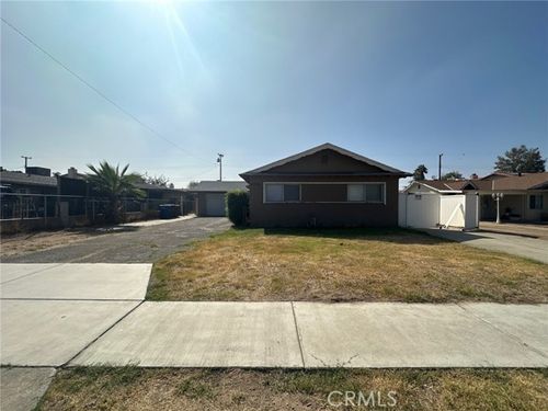  10th Street, Highland, CA, 92346 | Card Image