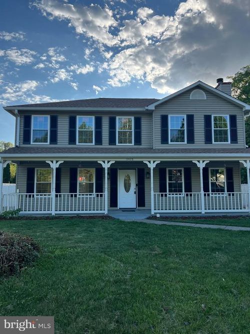 13428 Orangewood Dr, WOODBRIDGE, VA, 22193-3916 | Card Image