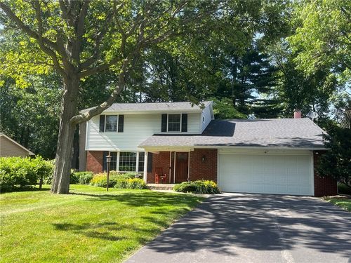 5 White Birch Cir, Rochester, NY, 14624-3921 | Card Image