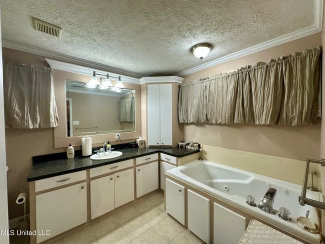 2nd Primary Bath | Image 30