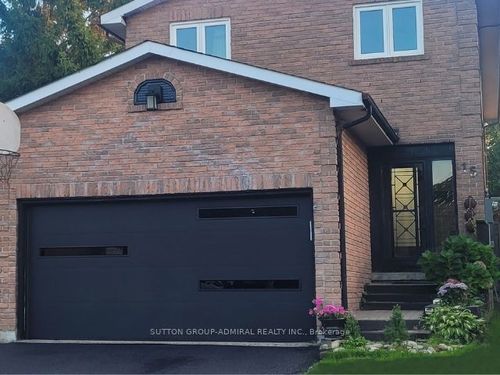 15 Miles Crt, Richmond Hill, ON, L4C5P7 | Card Image