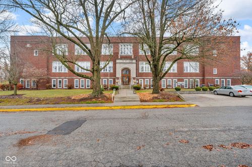 apt-g6-111 S Spring St, Greencastle, IN, 46135-1712 | Card Image