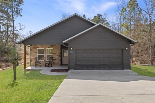 107 E Keamuku Ct, Bastrop, TX, 78602-4700 | Card Image