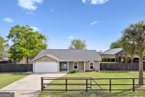 195 Windsor Cir, Woodbine, GA, 31569-4127 | Card Image