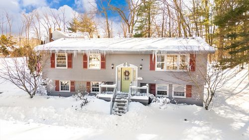 23 Hamilton Rd, Peabody, MA, 01960-2129 | Card Image