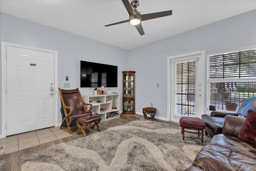 apt-918-2320 Gracy Farms Ln, Austin, TX, 78758-2313 | Card Image