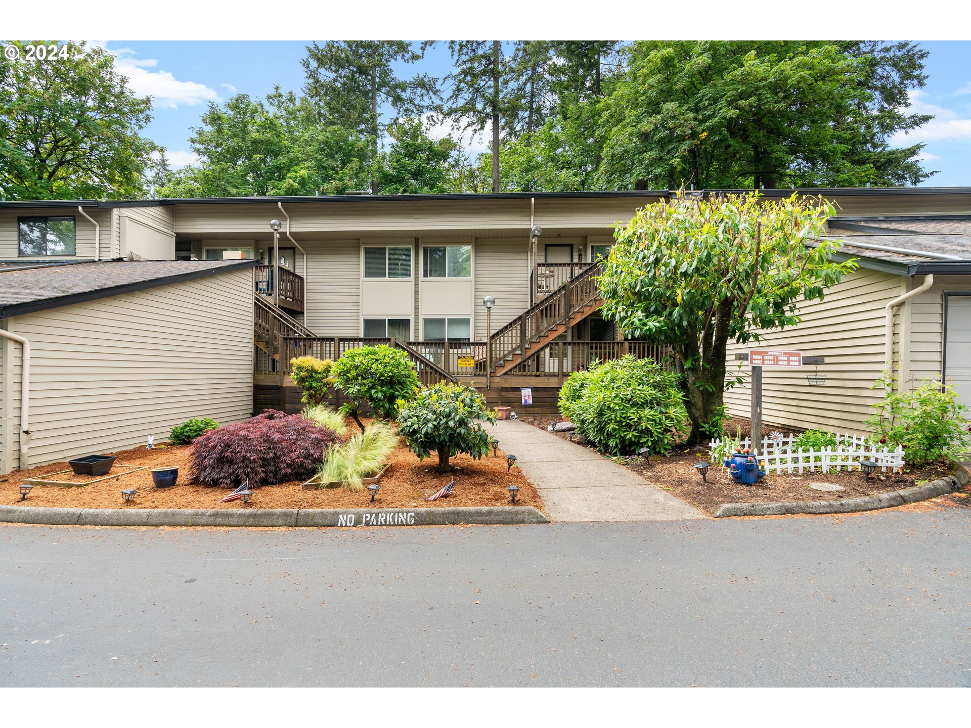 109th Ave, Portland, OR 97224