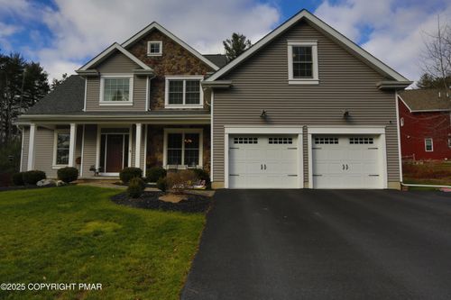 223 Canterbury Cir, Blakeslee, PA, 18610-6600 | Card Image