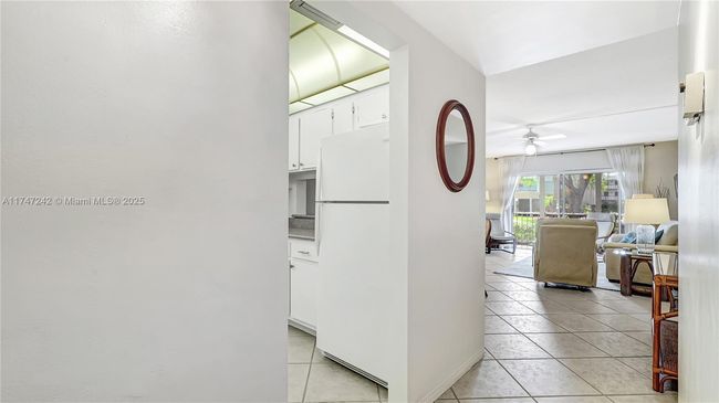 APT-103 - 1101 Hillcrest Ct, Condo with 2 bedrooms, 2 bathrooms and null parking in Hollywood FL | Image 30