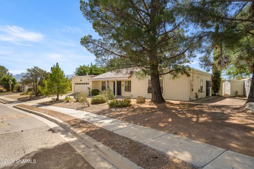 2253 Cimarron Dr, Las Cruces, NM, 88011-8050 | Card Image