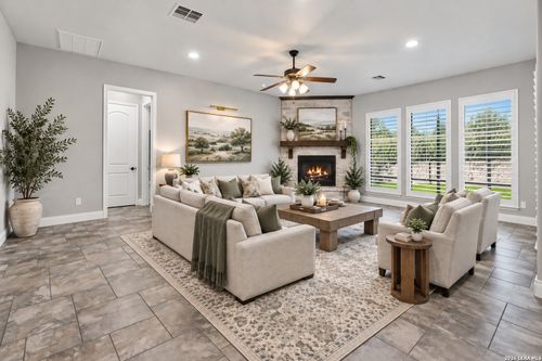 106 Coldwater Crk, Boerne, TX, 78006-2886 | Card Image