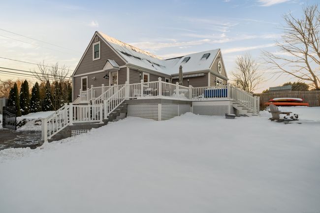 115 S Broad St, House other with 4 bedrooms, 2 bathrooms and null parking in Pawcatuck CT | Image 4