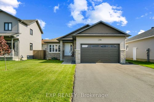 246 Station Trail, Russell, ON, K4R0C9 | Card Image