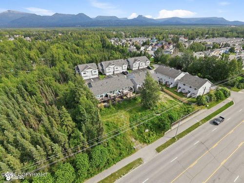 7727/7729 Lake Otis Parkway, Anchorage, AK, 99507 | Card Image