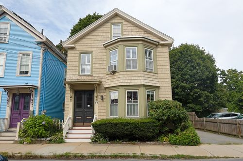 2-17 Charter St, Newburyport, MA, 01950-2708 | Card Image
