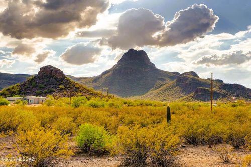 2-7759 N Artesiano Rd, Tucson, AZ, 85743-8555 | Card Image