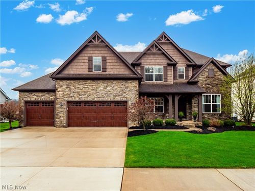 33445 Reserve Way At St Andrews, Avon, OH, 44011 | Card Image