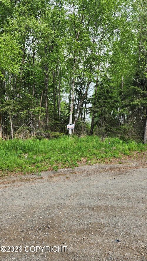 52218 Merkle Ln, Nikiski, AK, 99611-9239 | Card Image