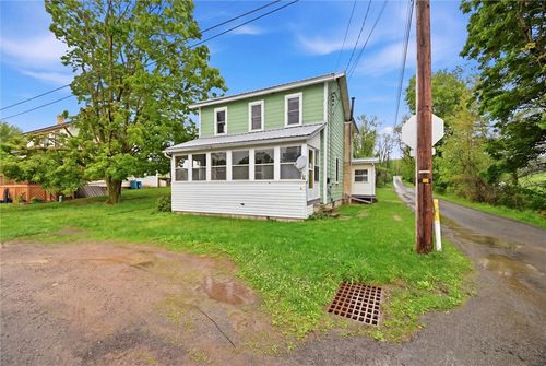 3995 Maple St, Hawthorne, PA, 16230 | Card Image