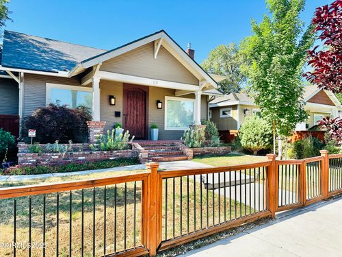60 Caliente St, Reno, NV, 89509-2806 | Card Image